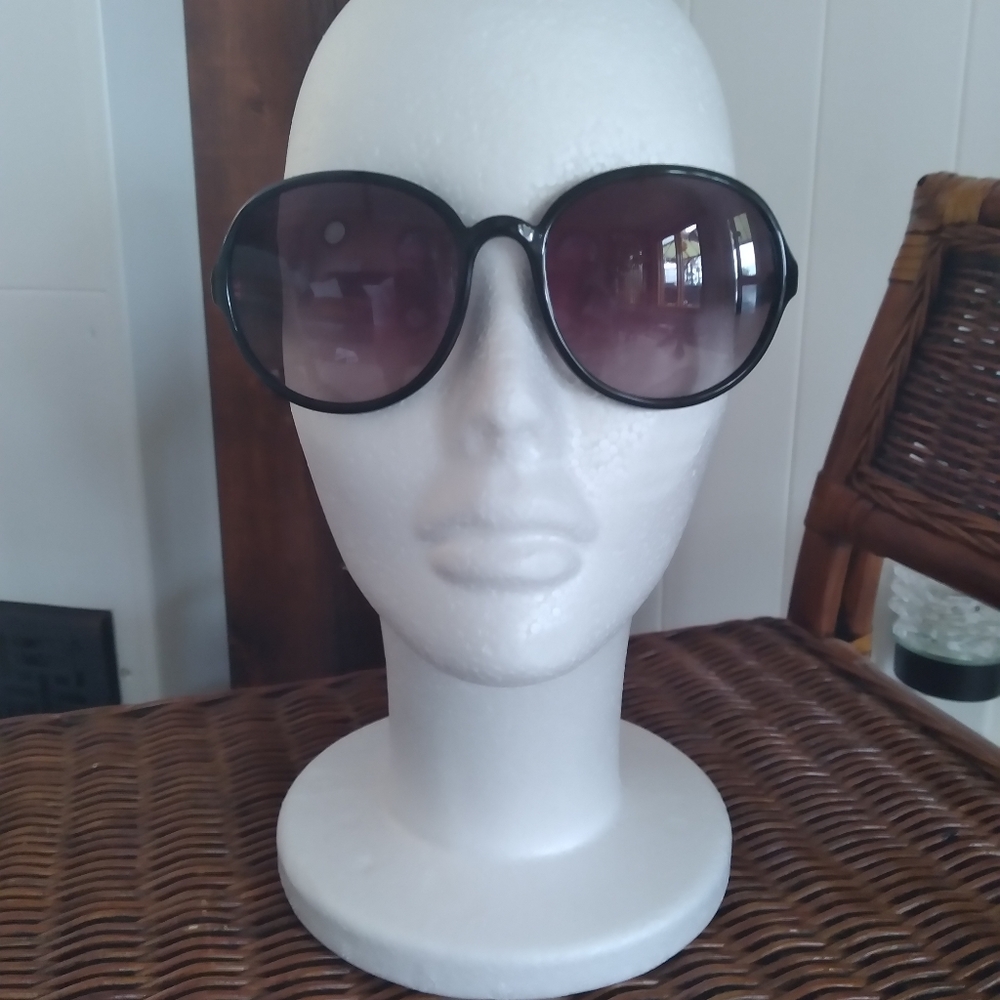 Toms Classic 201 Sunglasses 55MM - Made in Italy